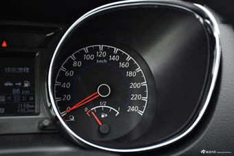 2016款启辰T70 2.0L自动CVT睿享版