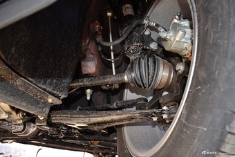 2017款奔腾X40 1.6L手动