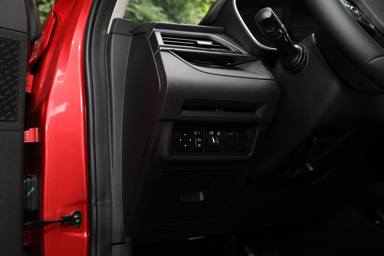 2018款吉利缤瑞1.0T自动缤耀版200T 