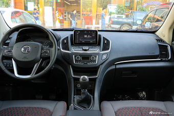 2017款风神AX5 1.4T手动趣尚型