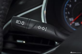 2016款迈锐宝XL 1.5T自动双离合锐尚版