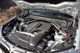 2017款宝马X6 3.0T自动xDrive35i领先型