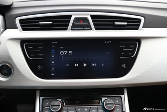 2018款吉利博越1.8TD自动智尊型4G互联版