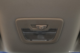 2017款宝骏560 1.5T 手动舒适型7座 