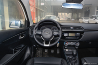 2017款起亚K2 1.4L手动15周年特别版GLS三厢