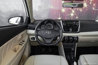 2017款威驰FS 1.3L手动锋锐版