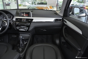 2016款宝马X1 1.5T自动sDrive18Li时尚型