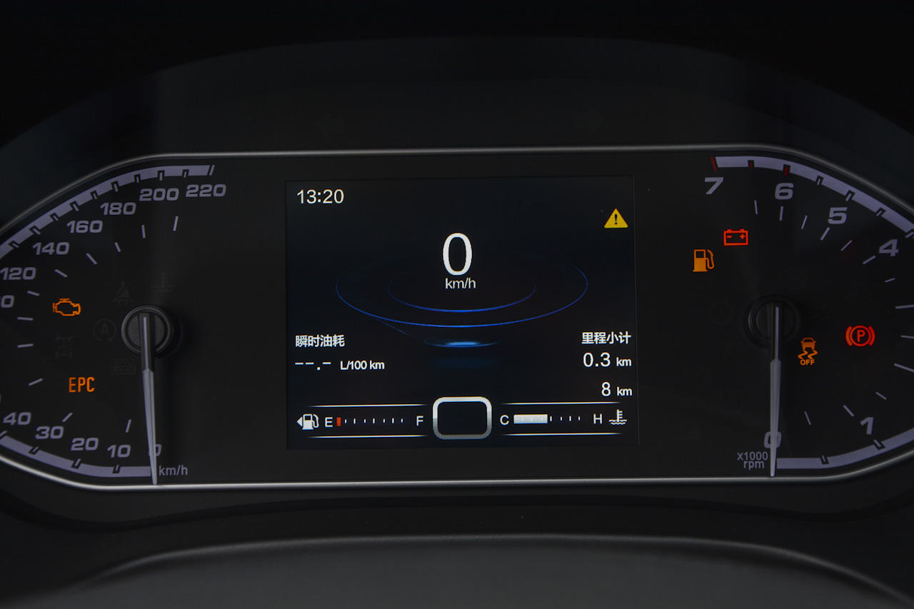 2017款瑞虎5x 1.5T手动精英型