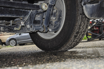 2015款昌河M50S 1.5L手动公务舱