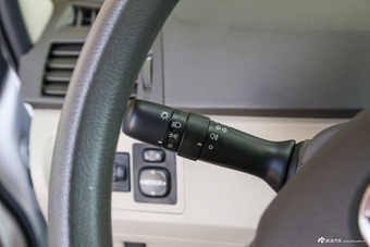 2014款逸致1.8L自动精英版