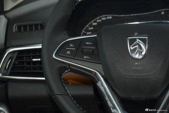 2017款宝骏510 1.5L自动豪华型