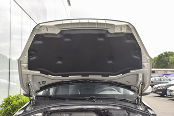 2017款沃尔沃XC60 2.0T自动T5 智进版