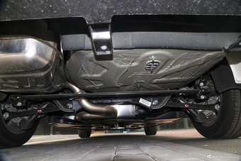  2017款雪铁龙C6改款1.8T自动豪华型380THP