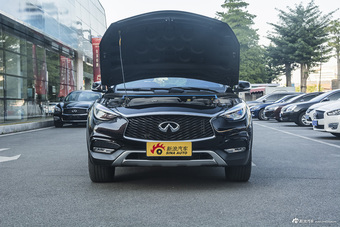 2017款英菲尼迪QX30 2.0T自动四驱极限版图片