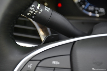 2017款CT6 2.0T自动28T领先型