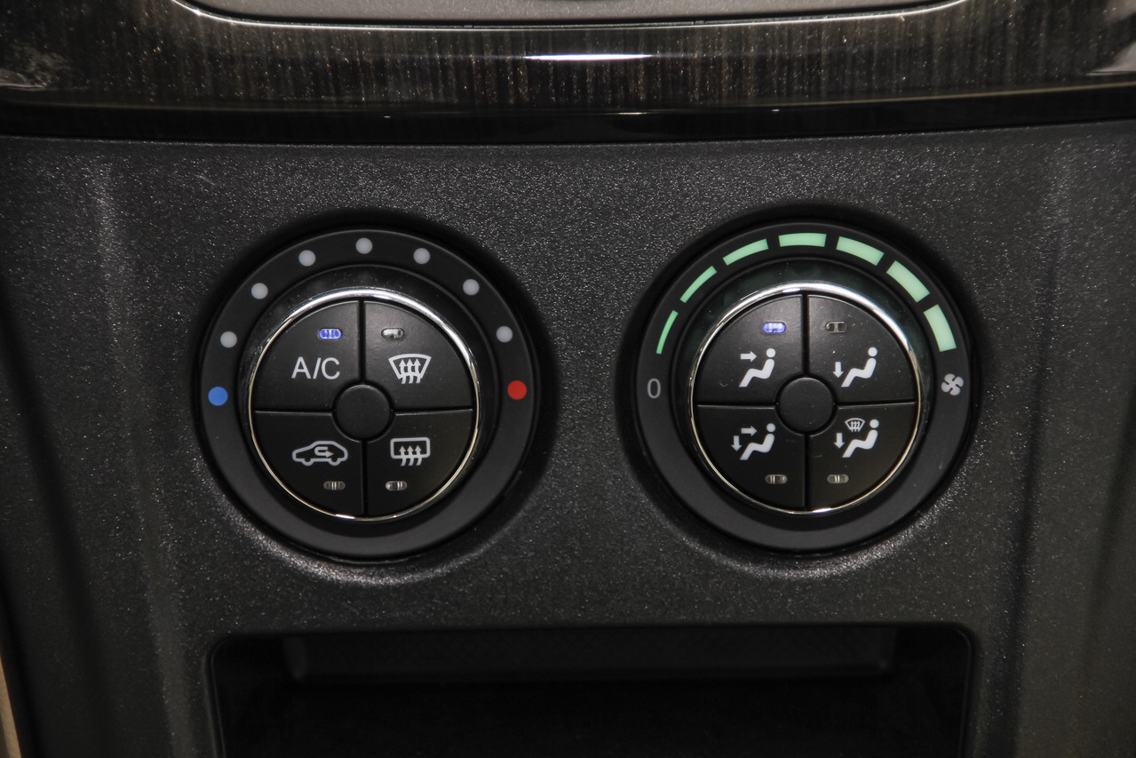 2016款英致G3 1.5L手动精英版