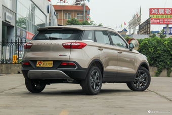 2018款猎豹CS9 1.5T CVT劲锐型