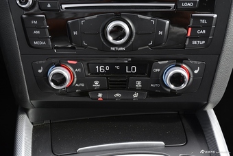 2017款奥迪Q5 Plus 2.0T自动40TFSI技术型