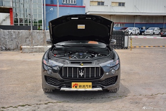 平行进口17款玛莎拉蒂Levante S 3.0T 美规