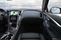 2018款英菲尼迪Q50L 2.0T自动豪华运动版