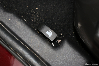 2018款斯威X7 1.5T手动豪华型7座