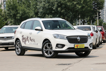 2018款宝沃BX7 2.0T自动28T四驱旗舰型5座