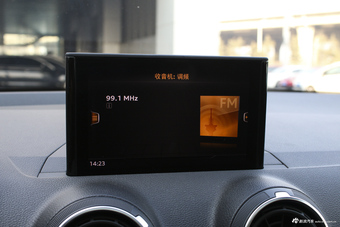 2018款奥迪Q2L 时尚动感型35TFSI