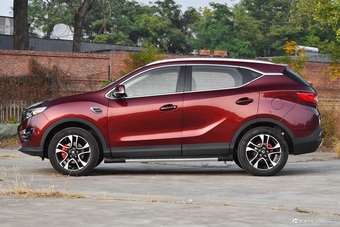 2018款东南DX7 1.5T自动豪华型