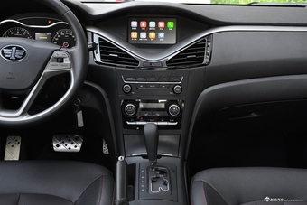 2018款奔腾B70 1.8T自动轿跑版互联智享型