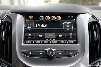 2017款科鲁兹两厢1.5L 自动先锋天窗版