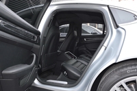 2017款保时捷Panamera 4S 2.9T自动