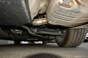 2018款奥迪A8L 3.0T自动55 TFSI quattro豪华型