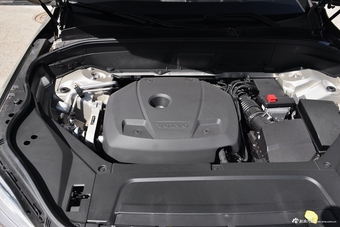 2018款沃尔沃XC90升级版 2.0T自动 T6智尊版