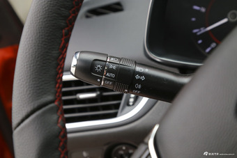 2017款艾瑞泽5 SPORT 1.5T手动豪华版