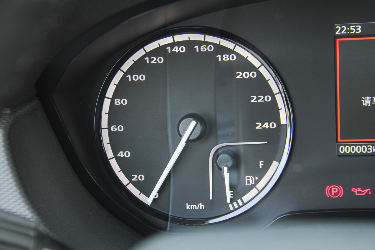 2017款观致5 1.6T自动旗舰型