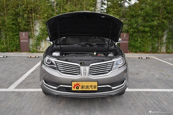 2017款林肯MKX 2.0T自动四驱尊雅版