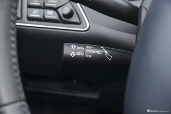 2017款红旗H7 2.0T自动豪华型