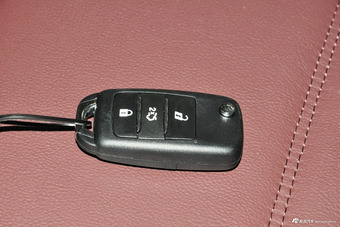 2017款凌轩1.6L手动幸福型