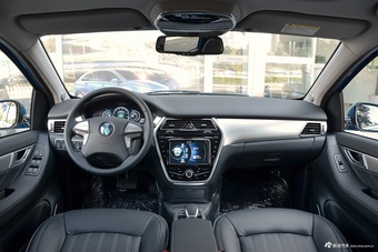 2016款腾势时尚版图片