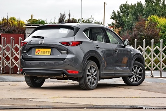 2017款马自达CX-5 2.5L自动四驱旗舰型