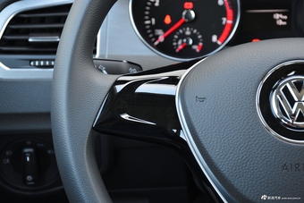 2018款高尔夫·嘉旅1.6L自动舒适型