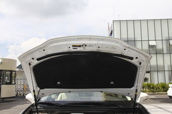 2015款雷克萨斯ES 2.5L自动300h尊贵版