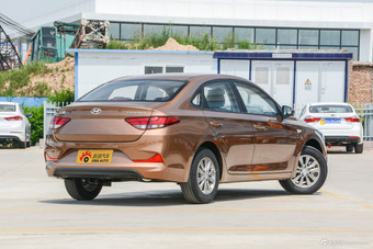 2017款悦动1.6L自动悦值版GLS