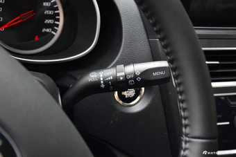 2019款奔腾X40 1.6L自动互联智享型