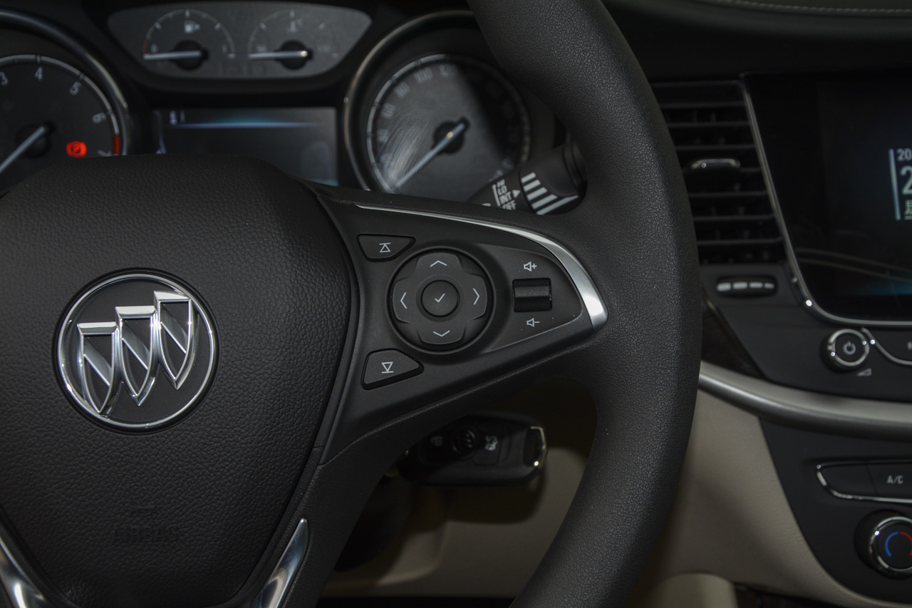 2018款威朗两厢1.5L自动领先型15S