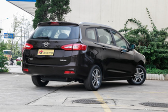 2016款海马V70 2.0L手动适·畅型 6座