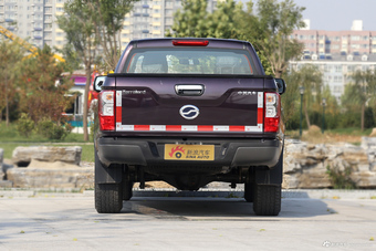 2016款领主 2.5T手动两驱超豪华型