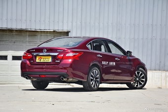 2016款天籁2.5L自动 XL-UpperNAVI Tech智尊版