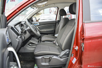 2016款长安CX70 1.6L手动舒适型