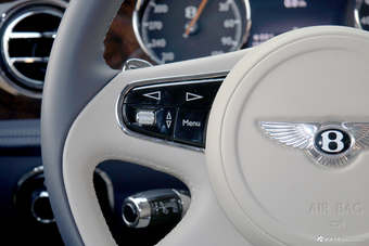 2016款慕尚6.8T自动长轴距版